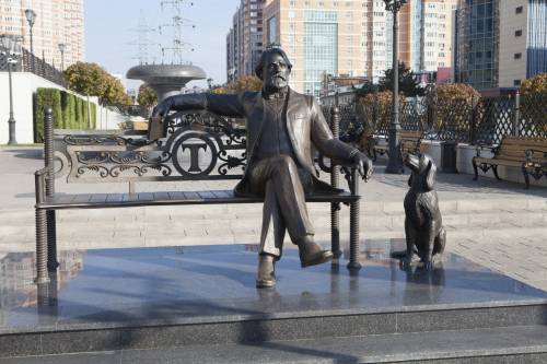 Памятник И. С. Тургеневу в Краснодаре фотография № 3